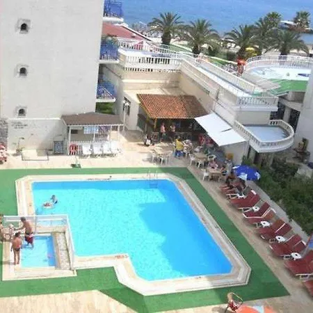 فندق Serin 3*